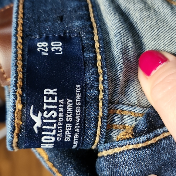 Jeans - Picture 2 of 3